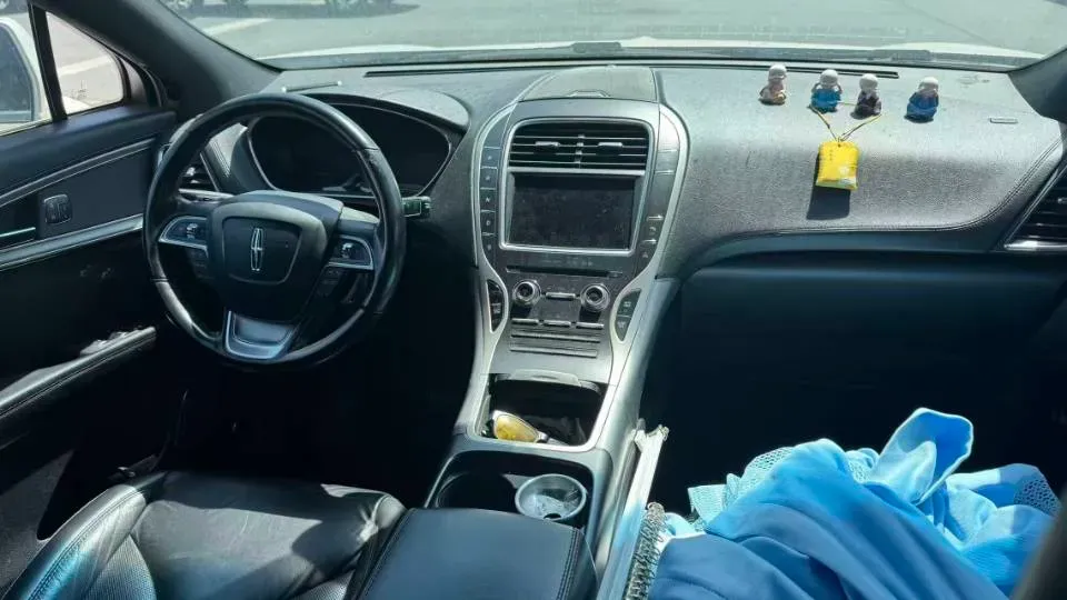 2019 Lincoln Nautilus 2.0T 224HP L4 8AT,autocango,china used car exporter,china ev exporter,chinese used car exporter,chinese used ev exporter