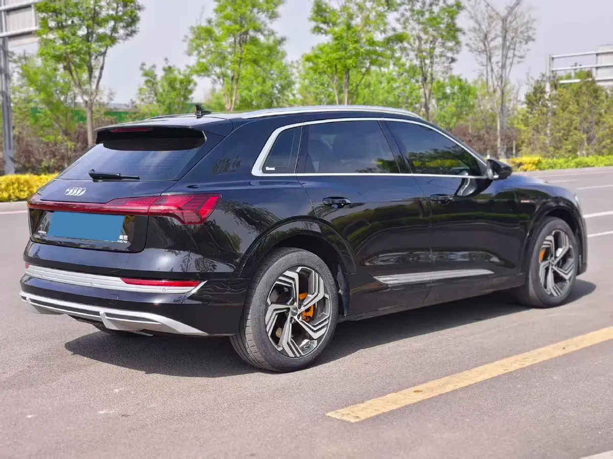 2021 Audi e-tron BEV 96.7KWH,autocango,china used car exporter,china ev exporter,chinese used car exporter,chinese used ev exporter