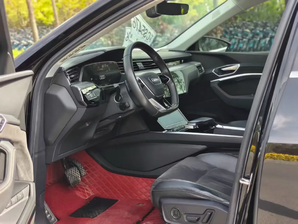 2021 Audi e-tron BEV 96.7KWH,autocango,china used car exporter,china ev exporter,chinese used car exporter,chinese used ev exporter