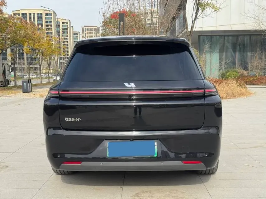 2023 Li L7 Range Extended 154HP REEV 40.9KWH,autocango,china used car exporter,china ev exporter,chinese used car exporter,chinese used ev exporter