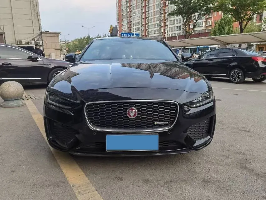 2023 Jaguar XEL 2.0T 250HP L4 8AT,autocango,china used car exporter,china ev exporter,chinese used car exporter,chinese used ev exporter