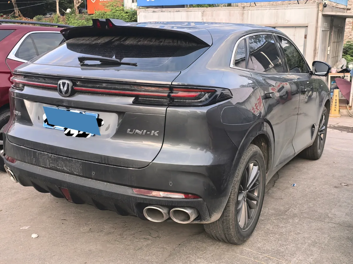 2024 ChangAn UNI-K 2.0T 233HP L4 8AT,autocango,china used car exporter,china ev exporter,chinese used car exporter,chinese used ev exporter