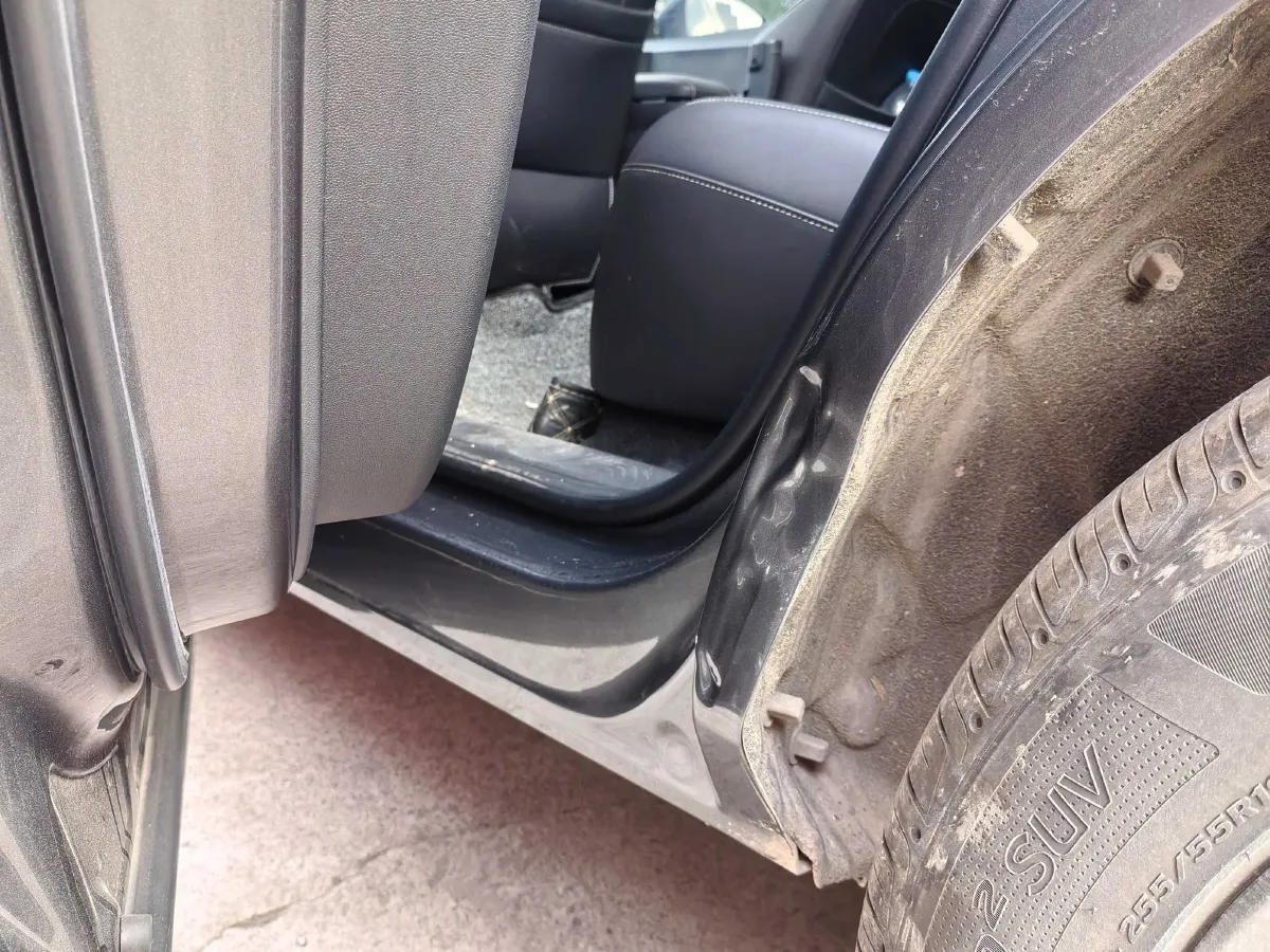 2024 ChangAn UNI-K 2.0T 233HP L4 8AT,autocango,china used car exporter,china ev exporter,chinese used car exporter,chinese used ev exporter