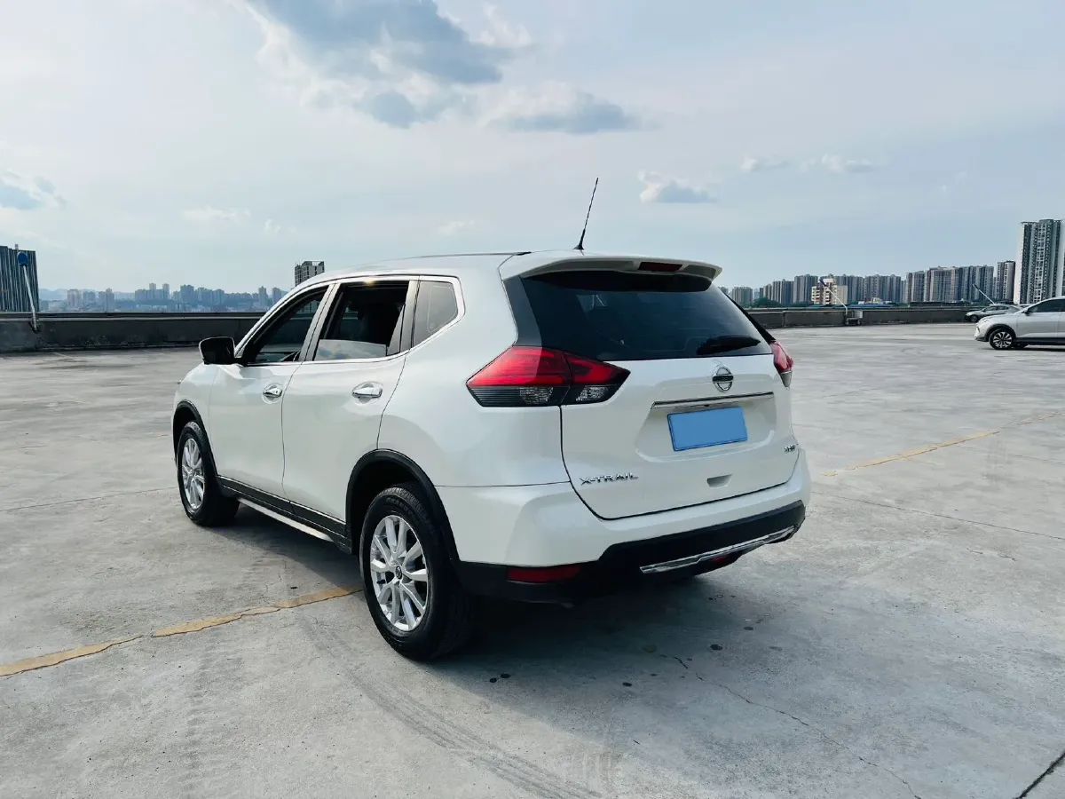 2020 Nissan X-Trail 2.0L 154HP L4 CVT,autocango,china used car exporter,china ev exporter,chinese used car exporter,chinese used ev exporter