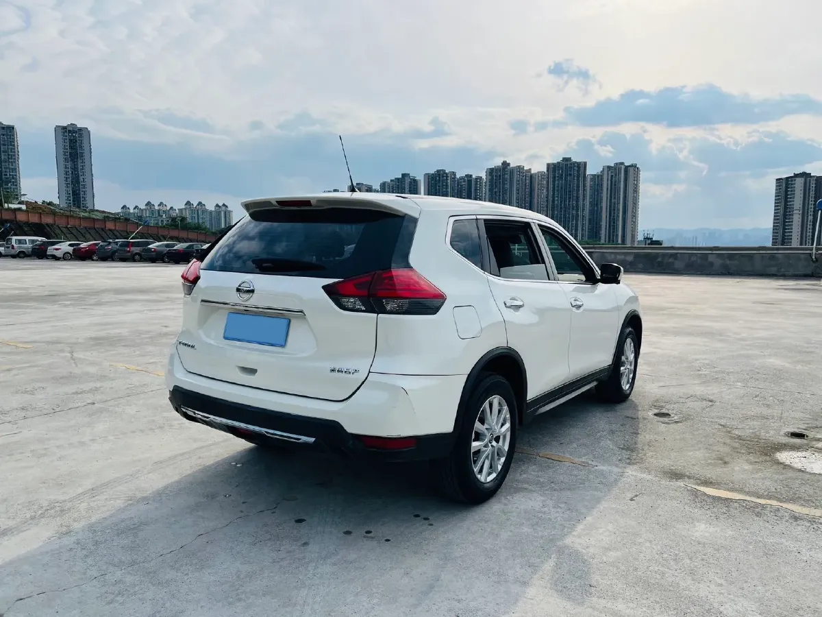 2020 Nissan X-Trail 2.0L 154HP L4 CVT,autocango,china used car exporter,china ev exporter,chinese used car exporter,chinese used ev exporter