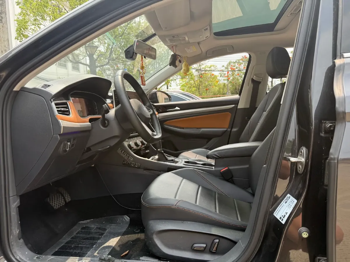 2023 Volkswagen Bora 1.2T 116HP L4 7DCT,autocango,china used car exporter,china ev exporter,chinese used car exporter,chinese used ev exporter