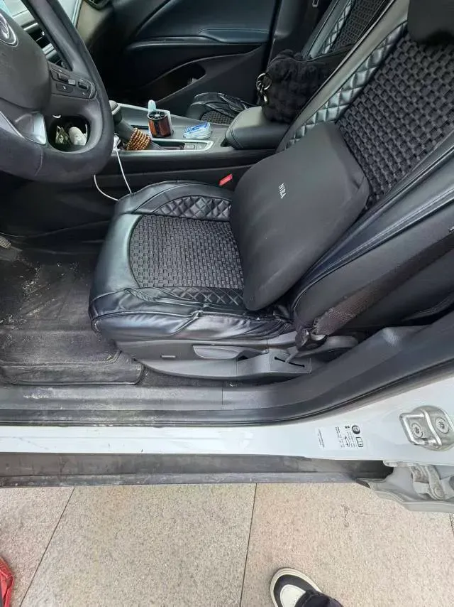 2024 Buick Velite 6 BEV 50.3KWH,autocango,china used car exporter,china ev exporter,chinese used car exporter,chinese used ev exporter