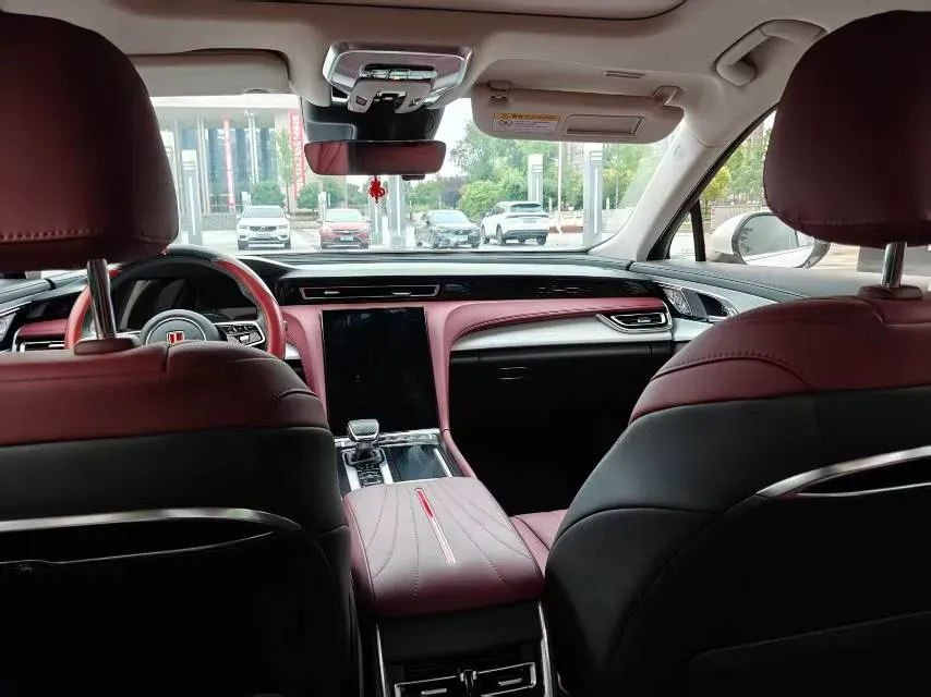 2025 HongQi H5 1.5T 169HP L4 1DHT Hybrid,autocango,china used car exporter,china ev exporter,chinese used car exporter,chinese used ev exporter