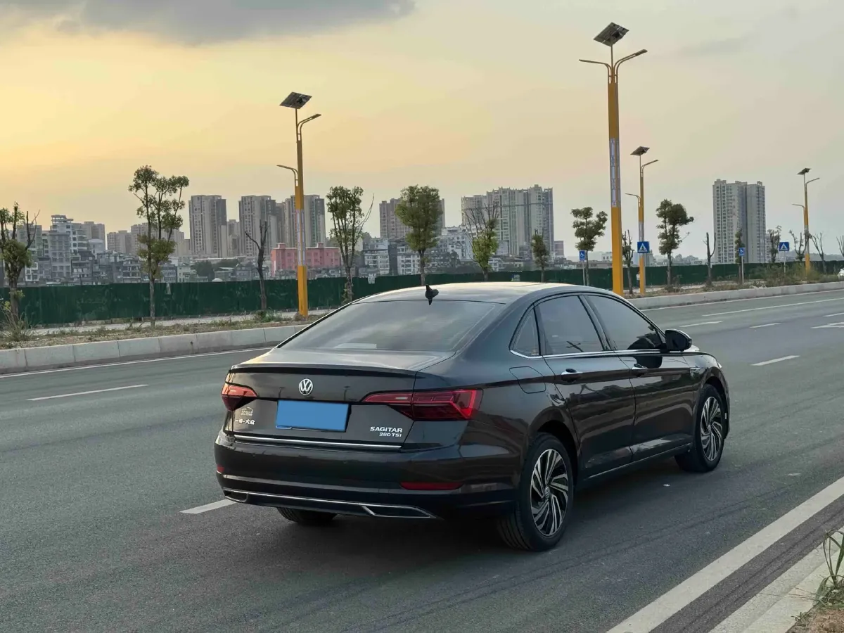 2021 Volkswagen Sagitar 1.4T 150HP L4 7DCT,autocango,china used car exporter,china ev exporter,chinese used car exporter,chinese used ev exporter