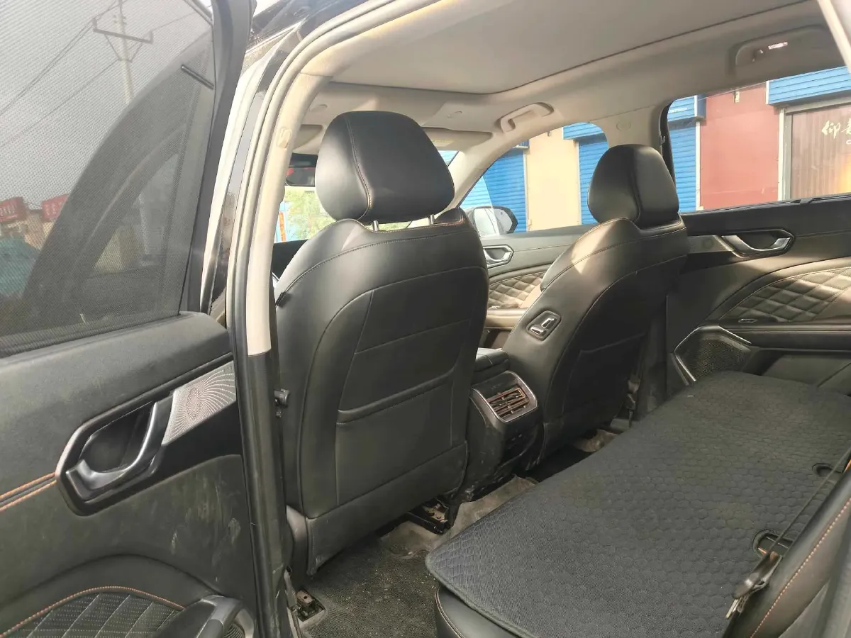 2022 WEY Latte 1.5T 156HP L4 2DHT PHEV 34KWH,autocango,china used car exporter,china ev exporter,chinese used car exporter,chinese used ev exporter