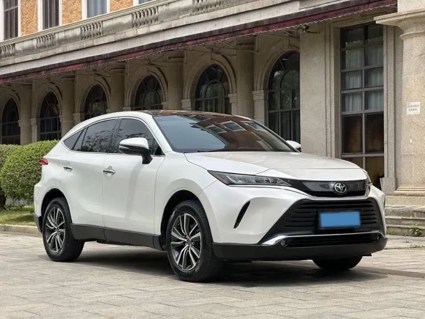 2022 Toyota Harrier 2.0L 171HP L4 CVT,autocango,china used car exporter,china ev exporter,chinese used car exporter,chinese used ev exporter