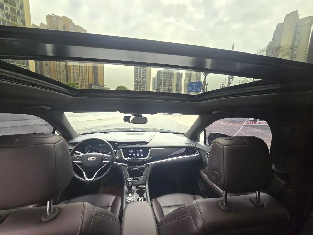 2021 Cadillac XT6 2.0T 237HP L4 9AT,autocango,china used car exporter,china ev exporter,chinese used car exporter,chinese used ev exporter