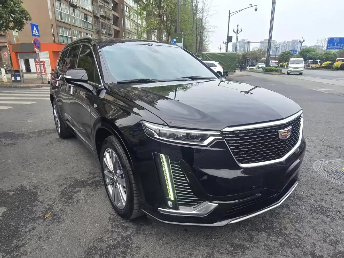 2021 Cadillac XT6 2.0T 237HP L4 9AT,autocango,china used car exporter,china ev exporter,chinese used car exporter,chinese used ev exporter
