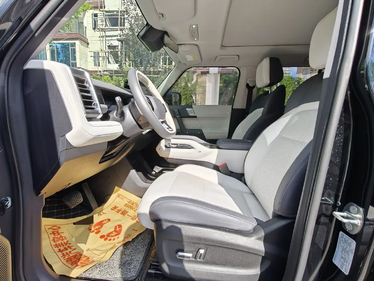 2024 Dongfeng RuiQi 7 2.0T 228HP L4 8AT,autocango,china used car exporter,china ev exporter,chinese used car exporter,chinese used ev exporter