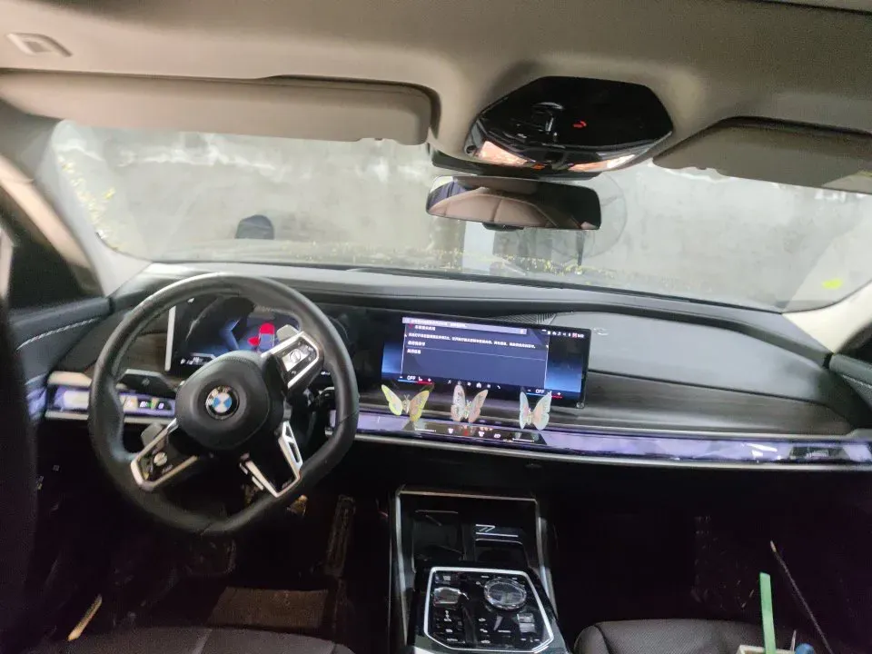 2023 BMW 7 Series 3.0T 272HP L6 8AT,autocango,china used car exporter,china ev exporter,chinese used car exporter,chinese used ev exporter