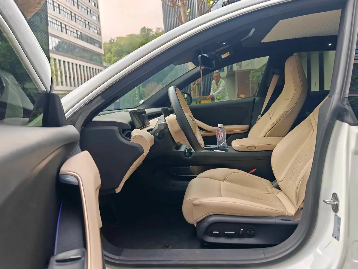 2022 JunTian HeiWuShi Youth 2.0T 203HP L4 6AT,autocango,china used car exporter,china ev exporter,chinese used car exporter,chinese used ev exporter