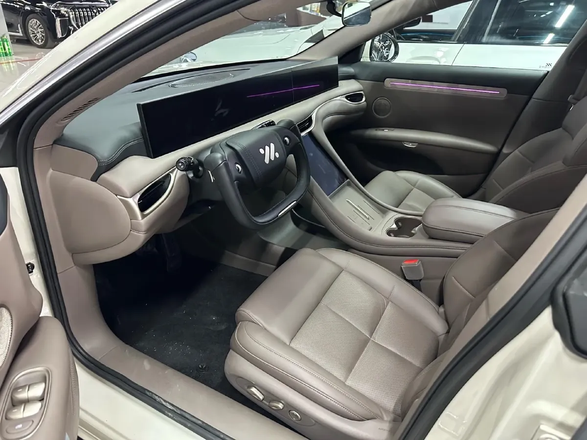 2025 IM L6 BEV,autocango,china used car exporter,china ev exporter,chinese used car exporter,chinese used ev exporter