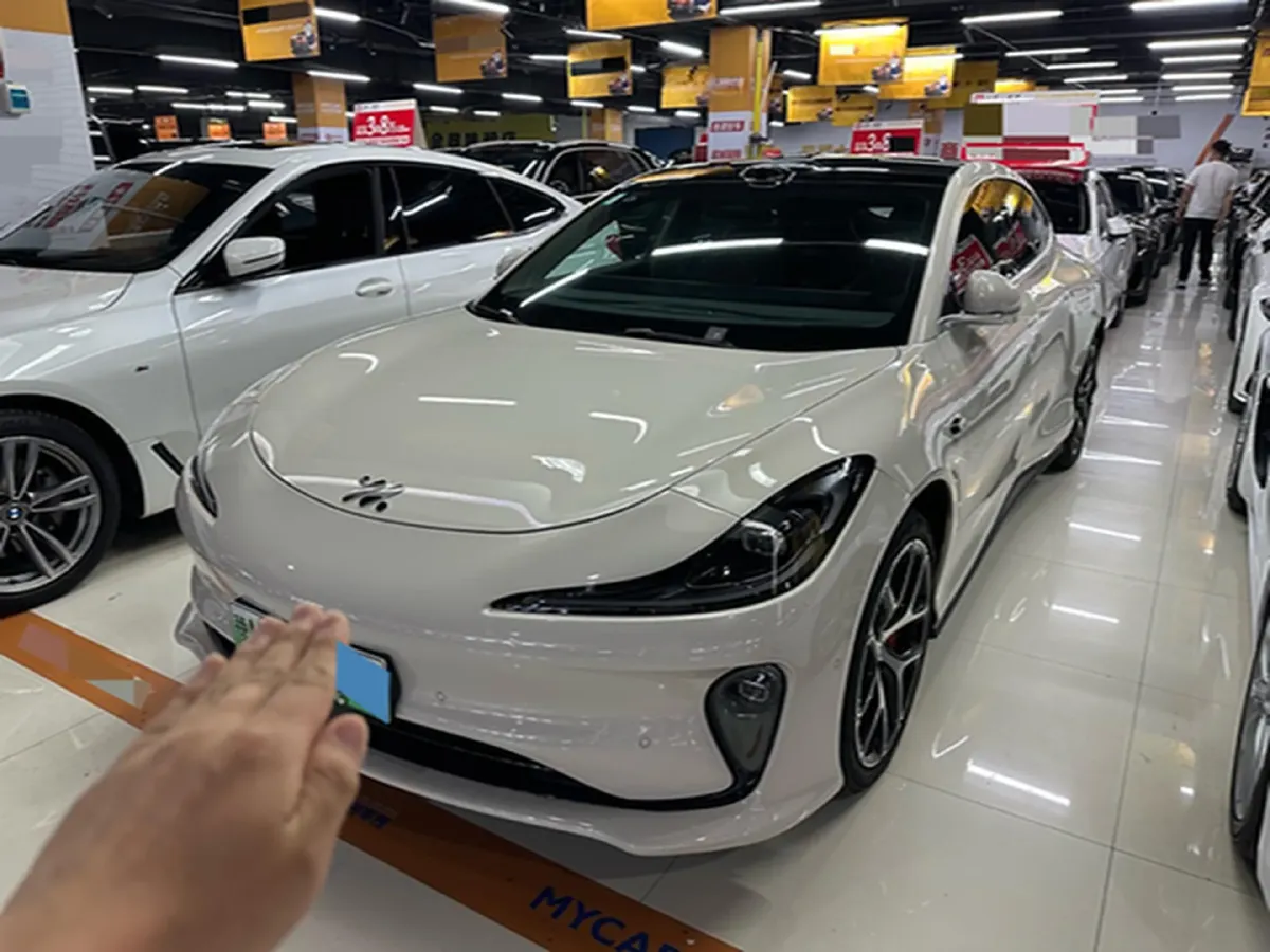 2025 IM L6 BEV,autocango,china used car exporter,china ev exporter,chinese used car exporter,chinese used ev exporter