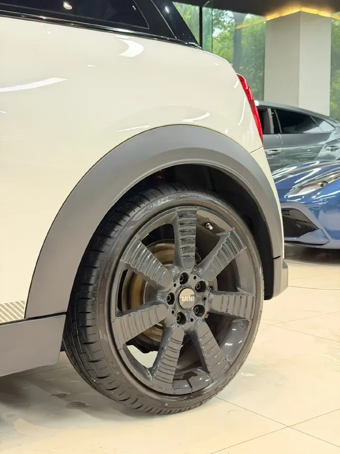 2023 MINI MINI 2.0T 178HP L4 7DCT,autocango,china used car exporter,china ev exporter,chinese used car exporter,chinese used ev exporter