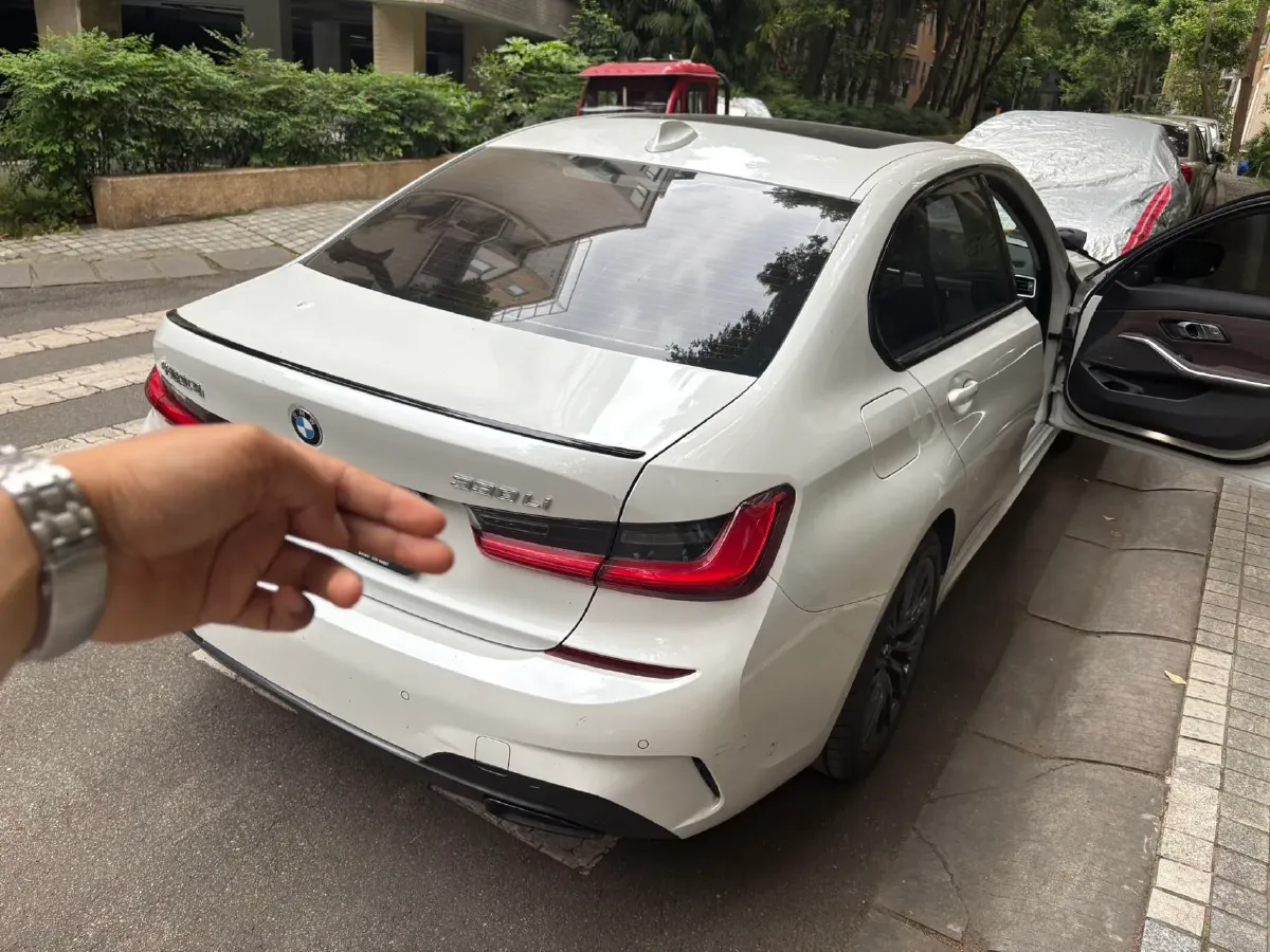 2020 BMW 3 Series 2.0T 258HP L4 8AT,autocango,china used car exporter,china ev exporter,chinese used car exporter,chinese used ev exporter
