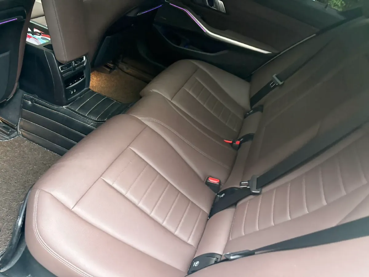 2020 BMW 3 Series 2.0T 258HP L4 8AT,autocango,china used car exporter,china ev exporter,chinese used car exporter,chinese used ev exporter