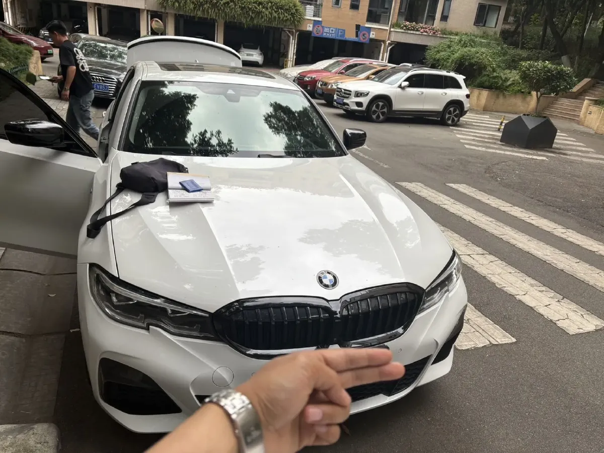 2020 BMW 3 Series 2.0T 258HP L4 8AT,autocango,china used car exporter,china ev exporter,chinese used car exporter,chinese used ev exporter