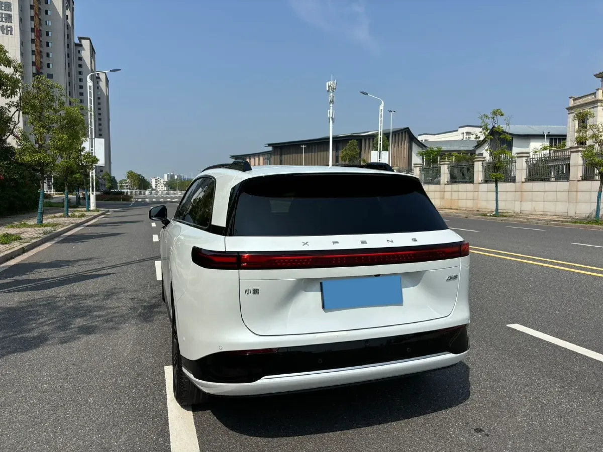 2024 Xpeng G9 BEV 98KWH,autocango,china used car exporter,china ev exporter,chinese used car exporter,chinese used ev exporter