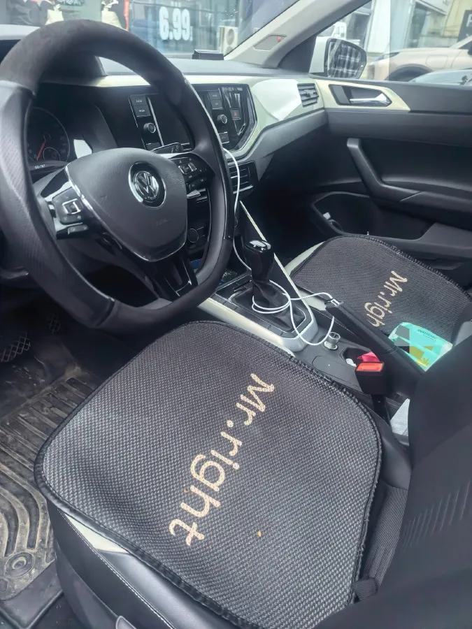 2019 Volkswagen Polo 1.5L 113HP L4 6AT,autocango,china used car exporter,china ev exporter,chinese used car exporter,chinese used ev exporter