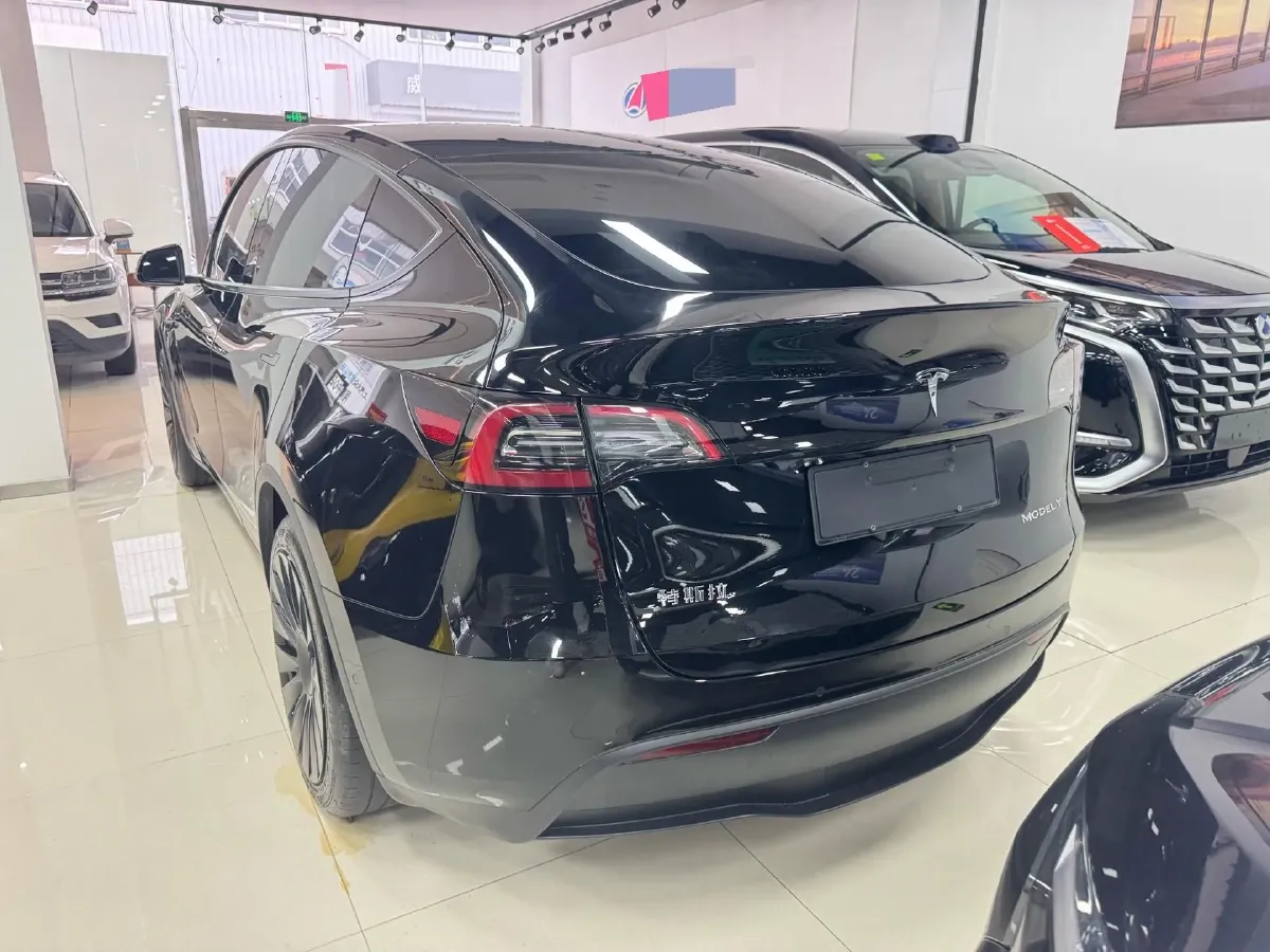 2022 Tesla Model Y BEV 60KWH,autocango,china used car exporter,china ev exporter,chinese used car exporter,chinese used ev exporter