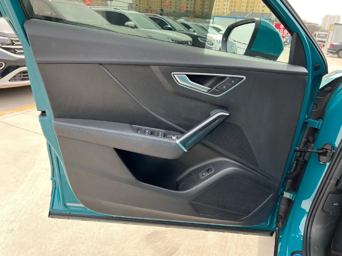 2022 Audi Q2L 1.4T 150HP L4 7DCT,autocango,china used car exporter,china ev exporter,chinese used car exporter,chinese used ev exporter