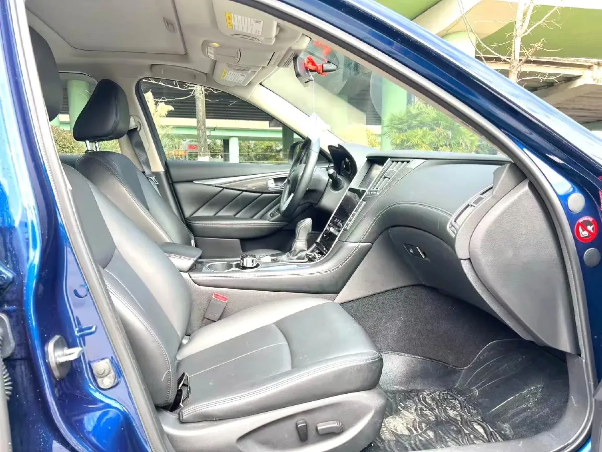 2018 MAXUS G10 2.0T 224HP L4 6AT,autocango,china used car exporter,china ev exporter,chinese used car exporter,chinese used ev exporter