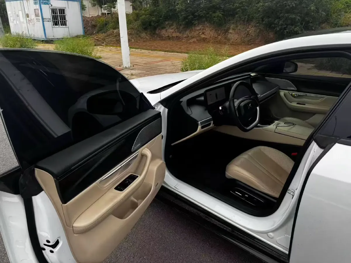 2020 Xpeng P7 BEV 70.8KWH,autocango,china used car exporter,china ev exporter,chinese used car exporter,chinese used ev exporter