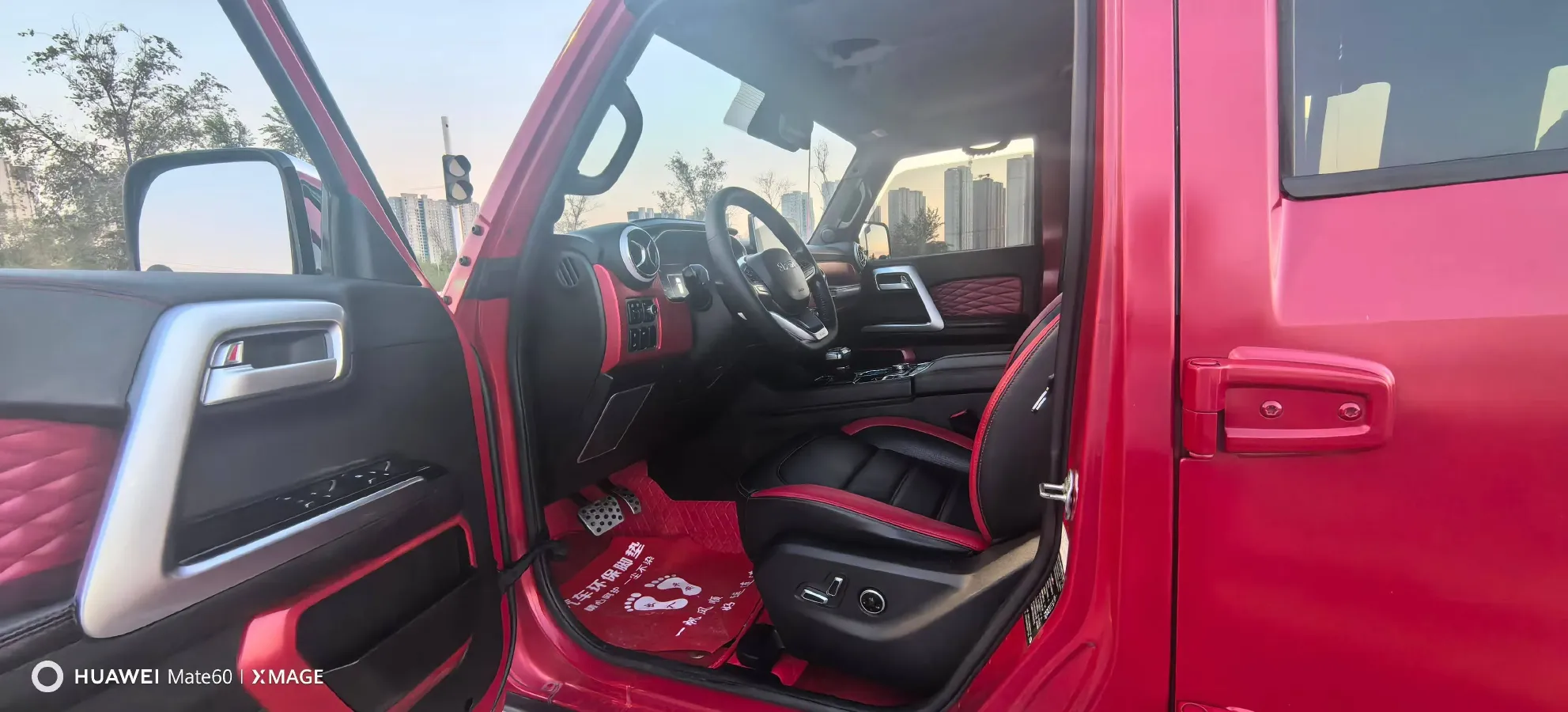 2021 Beijing BJ40 2.0T 163HP L4 8AT,autocango,china used car exporter,china ev exporter,chinese used car exporter,chinese used ev exporter