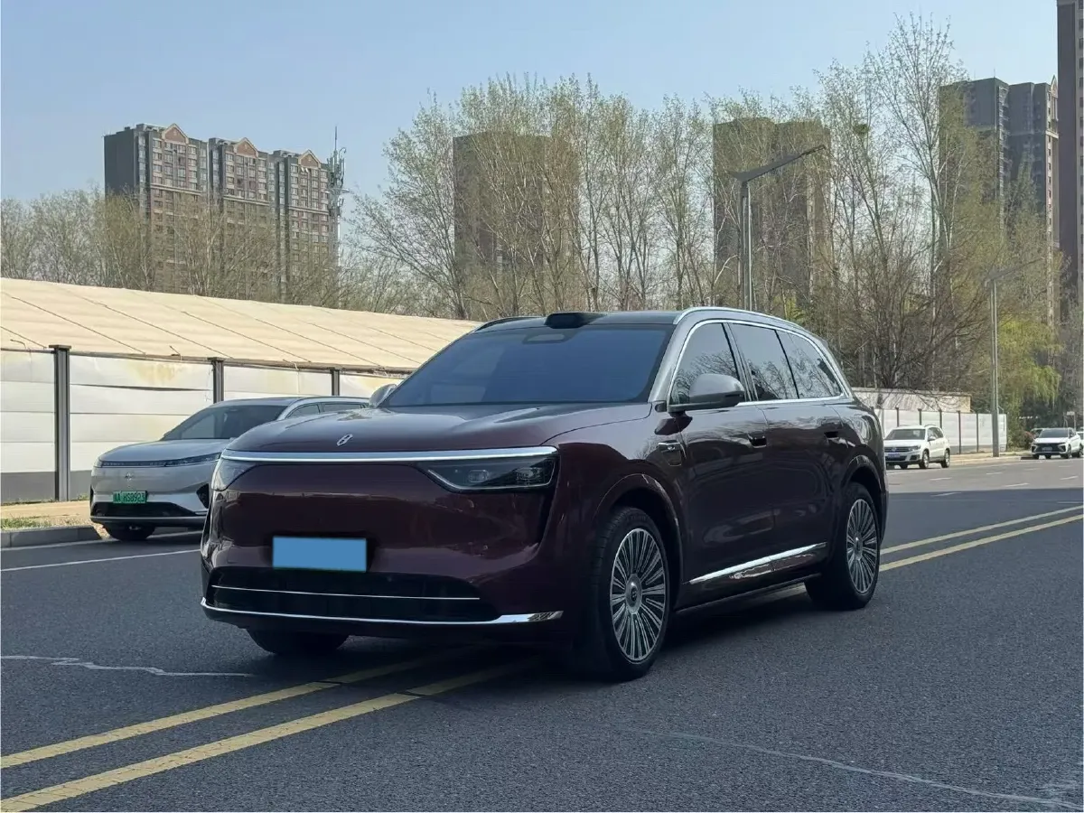 2025 AITO AITO M8 REEV 160HP REEV 53.4KWH,autocango,china used car exporter,china ev exporter,chinese used car exporter,chinese used ev exporter