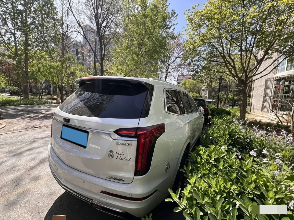 2020 Cadillac XT6 2.0T 237HP L4 9AT,autocango,china used car exporter,china ev exporter,chinese used car exporter,chinese used ev exporter