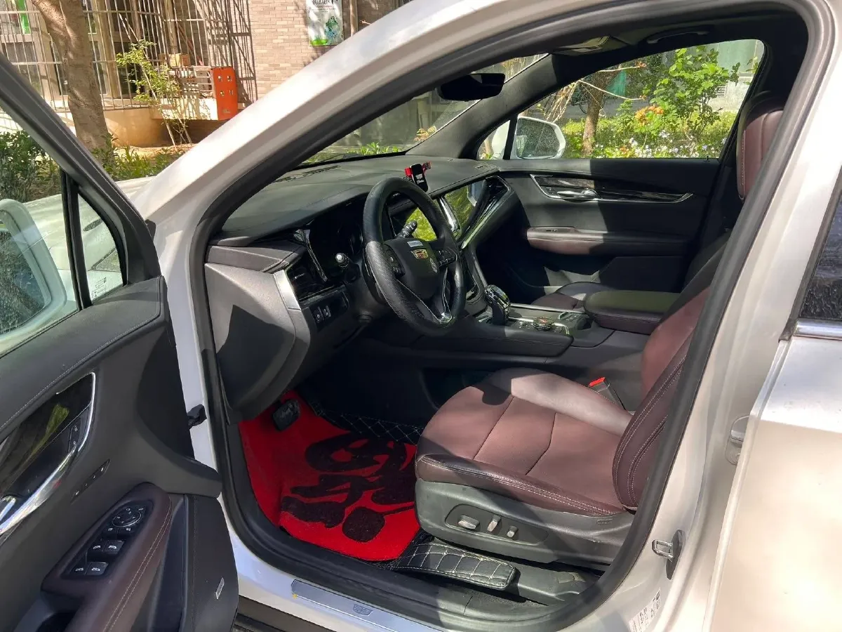 2020 Cadillac XT6 2.0T 237HP L4 9AT,autocango,china used car exporter,china ev exporter,chinese used car exporter,chinese used ev exporter