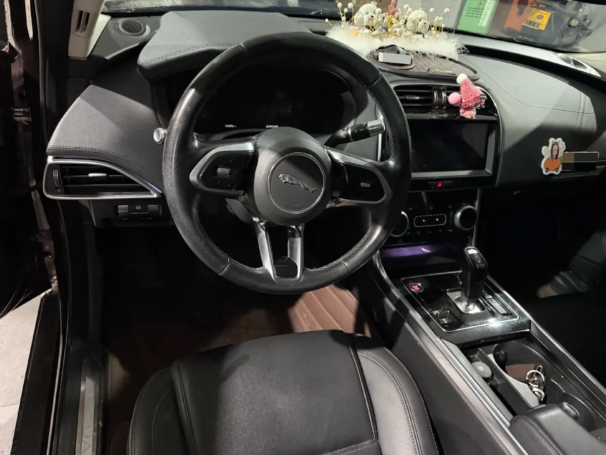 2020 Jaguar XEL 2.0T 250HP L4 8AT,autocango,china used car exporter,china ev exporter,chinese used car exporter,chinese used ev exporter