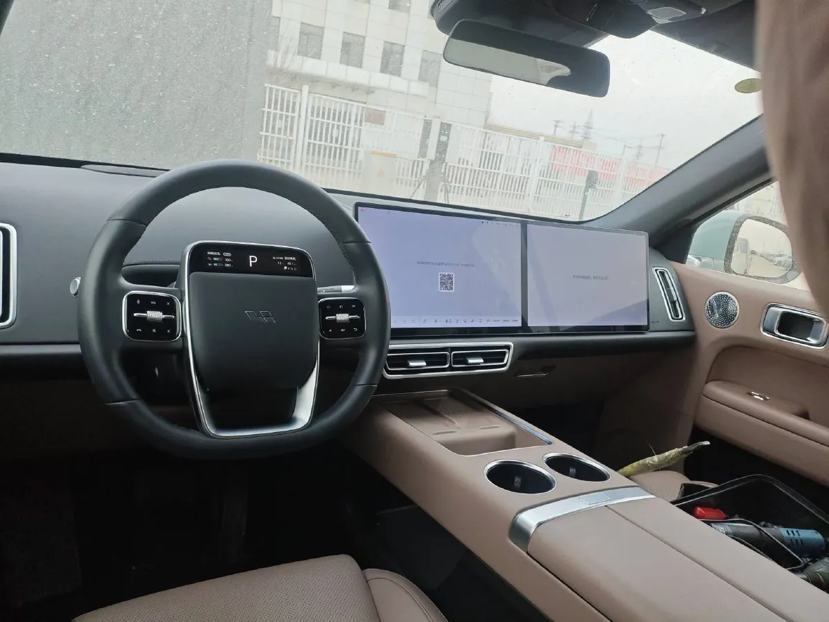 2025 Li L6 Range Extended 154HP L4 REEV,autocango,china used car exporter,china ev exporter,chinese used car exporter,chinese used ev exporter