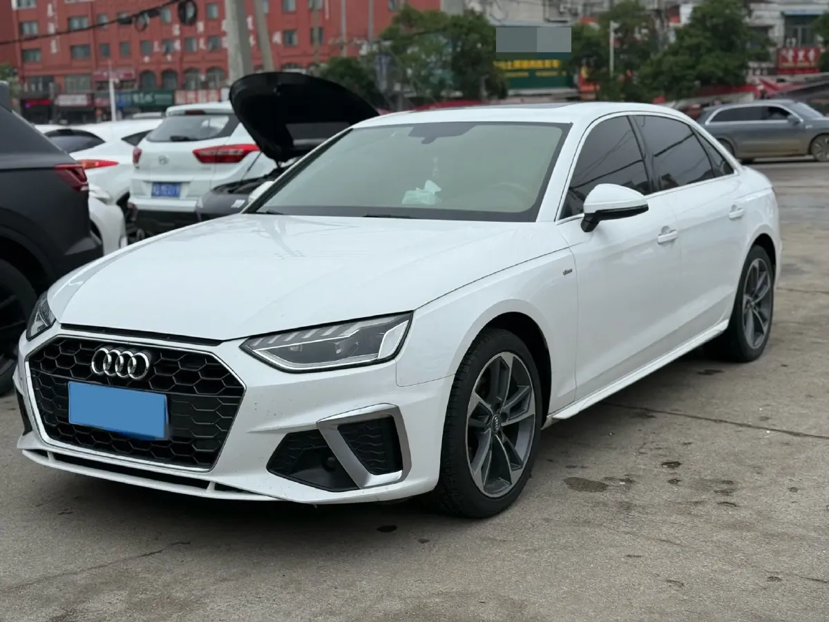2020 Audi A4L 2.0T 190HP L4 7DCT,autocango,china used car exporter,china ev exporter,chinese used car exporter,chinese used ev exporter