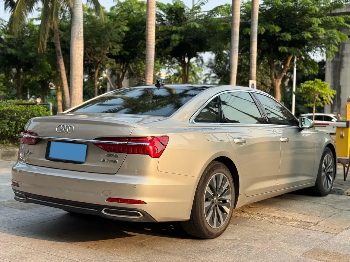 2019 Mercedes-Benz E Class 1.5T 184HP L4 9AT,autocango,china used car exporter,china ev exporter,chinese used car exporter,chinese used ev exporter