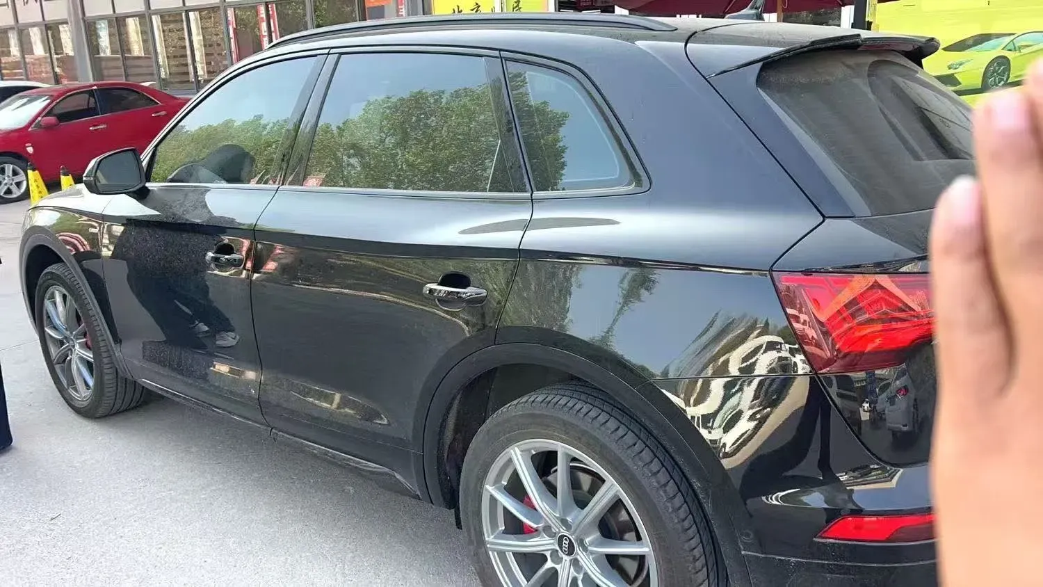 2023 Audi Q5L 2.0T 245HP L4 7DCT,autocango,china used car exporter,china ev exporter,chinese used car exporter,chinese used ev exporter