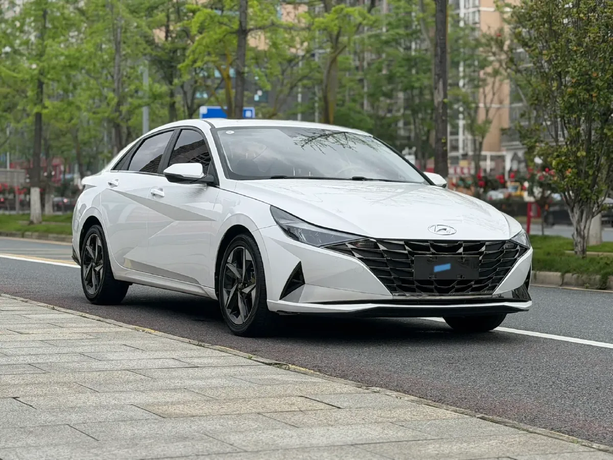 2021 Hyundai Elantra 1.5L 115HP L4 CVT,autocango,china used car exporter,china ev exporter,chinese used car exporter,chinese used ev exporter