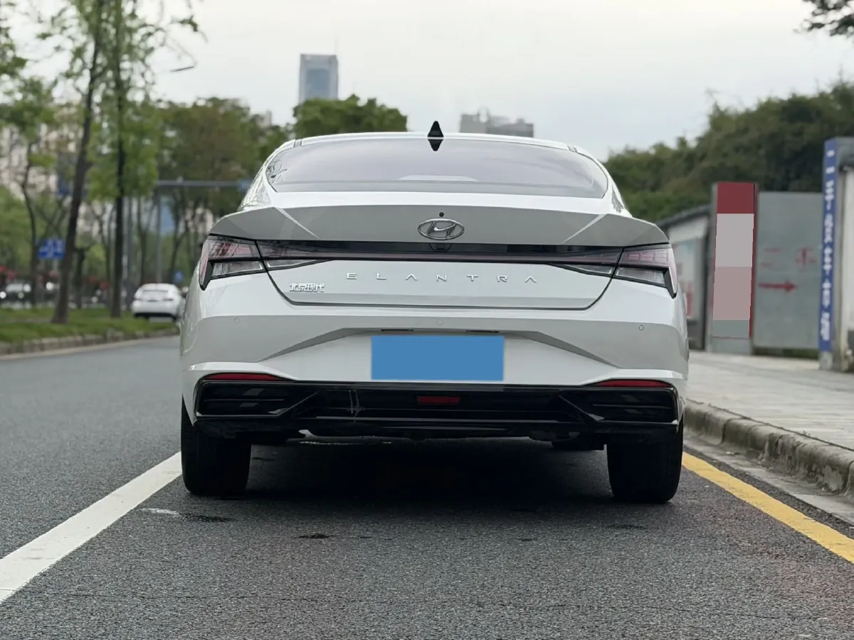 2021 Hyundai Elantra 1.5L 115HP L4 CVT,autocango,china used car exporter,china ev exporter,chinese used car exporter,chinese used ev exporter