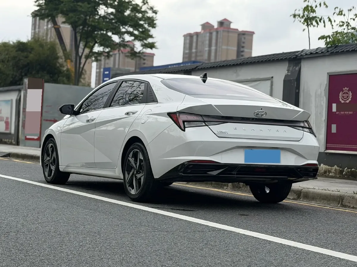 2021 Hyundai Elantra 1.5L 115HP L4 CVT,autocango,china used car exporter,china ev exporter,chinese used car exporter,chinese used ev exporter