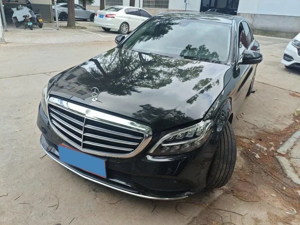 2021 Mercedes-Benz C Class 1.5T 184HP L4 9AT,autocango,china used car exporter,china ev exporter,chinese used car exporter,chinese used ev exporter