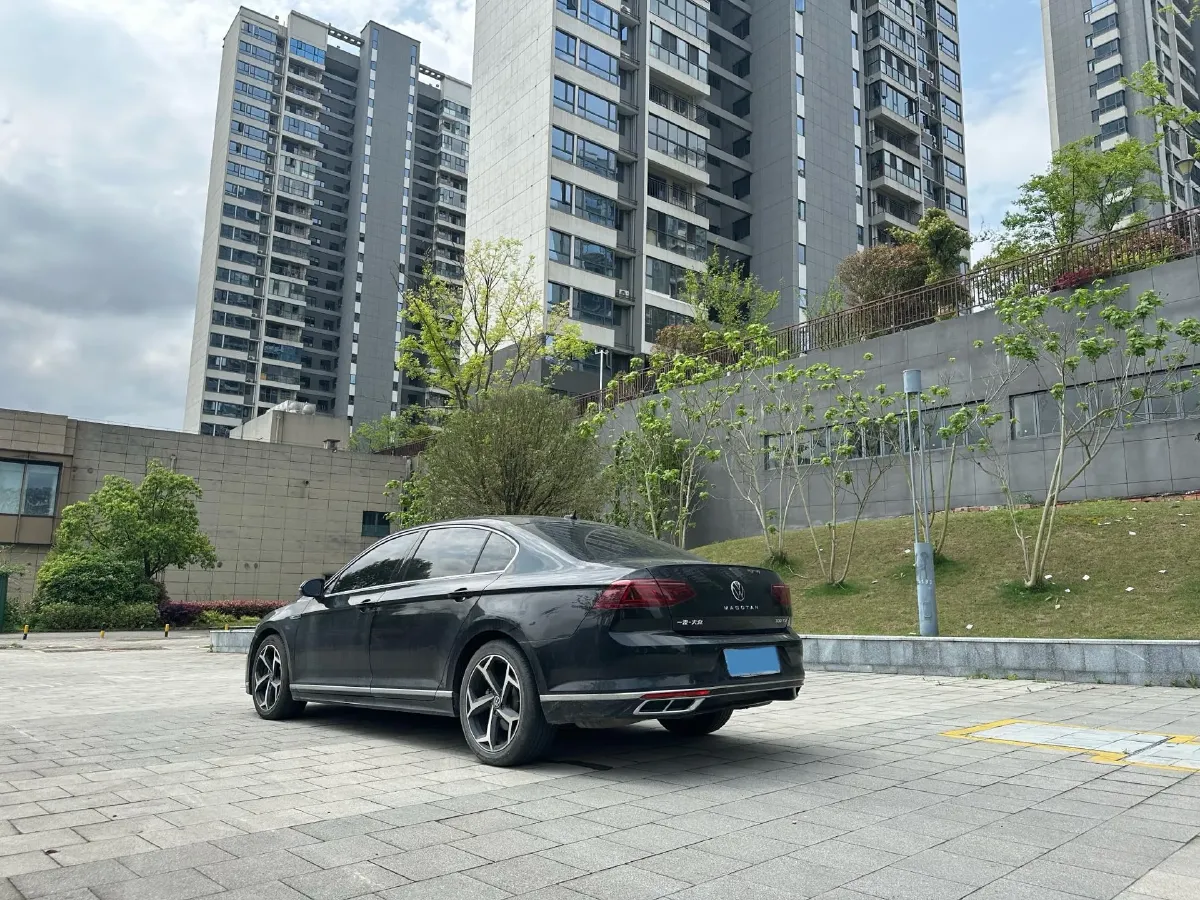 2023 Volkswagen Magotan 2.0T 186HP L4 7DCT,autocango,china used car exporter,china ev exporter,chinese used car exporter,chinese used ev exporter