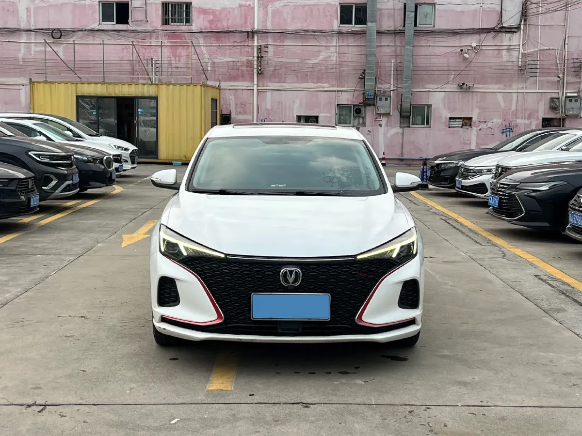 2020 ChangAn Eado 1.4T 158HP L4 7DCT,autocango,china used car exporter,china ev exporter,chinese used car exporter,chinese used ev exporter