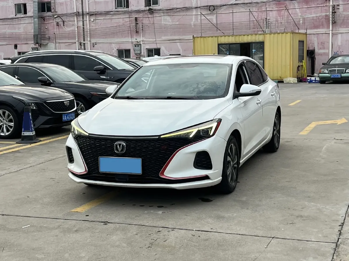 2020 ChangAn Eado 1.4T 158HP L4 7DCT,autocango,china used car exporter,china ev exporter,chinese used car exporter,chinese used ev exporter