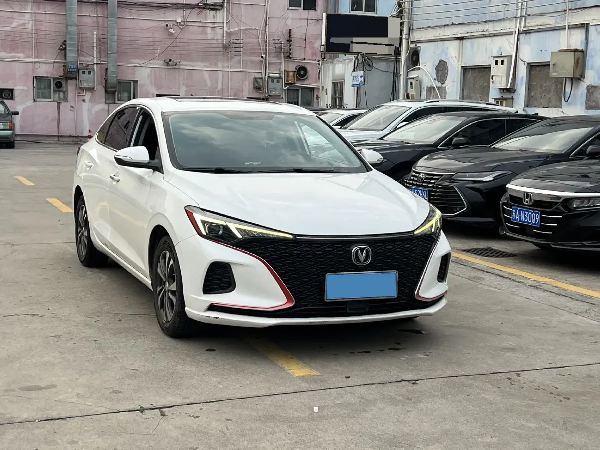 2020 ChangAn Eado 1.4T 158HP L4 7DCT,autocango,china used car exporter,china ev exporter,chinese used car exporter,chinese used ev exporter