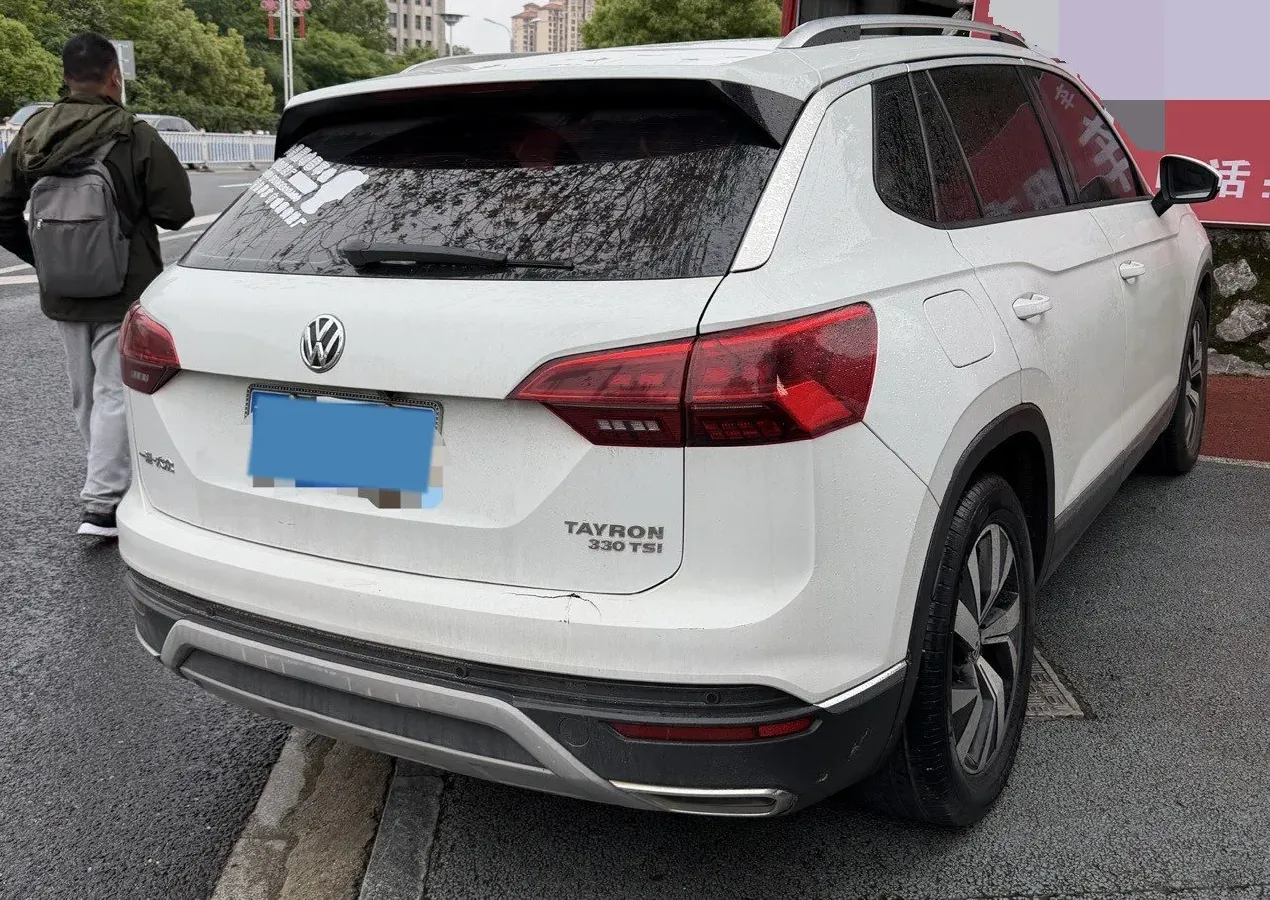 2019 Jeep Cherokee 2.0T 234HP L4 9AT,autocango,china used car exporter,china ev exporter,chinese used car exporter,chinese used ev exporter